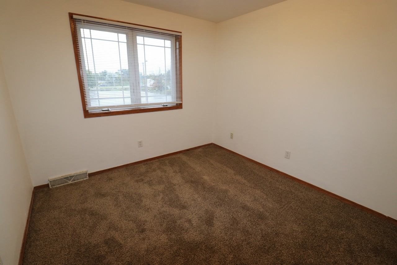 2887 2885/2 Finger Rd - Photo 2 of 14