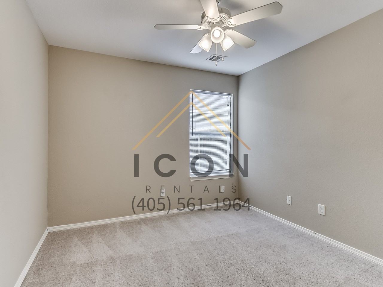 901 Edinburg Dr - Photo 2 of 20