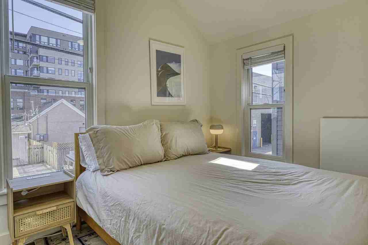 2546 1/2 California St - Photo 7 of 16