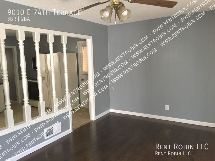 9010 E 74th Ter - Photo 3 of 13