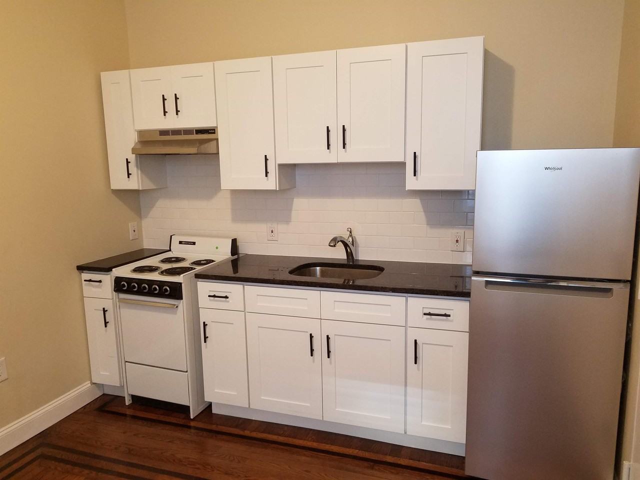 1227 W Allegheny Ave #3R - Photo 2 of 17