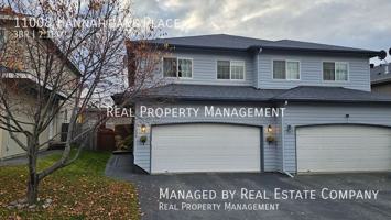 featured image of 11008 Hannah Jane Pl