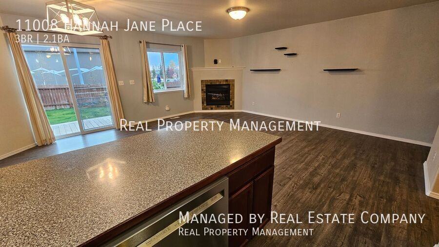 11008 Hannah Jane Pl - Photo 5 of 25