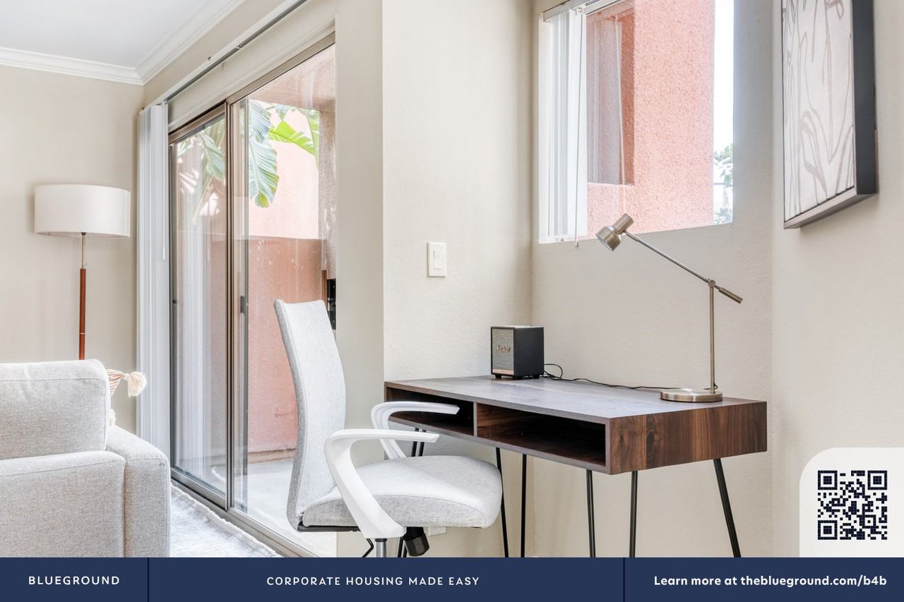 20540 Ventura Blvd #683 - Photo 5 of 27