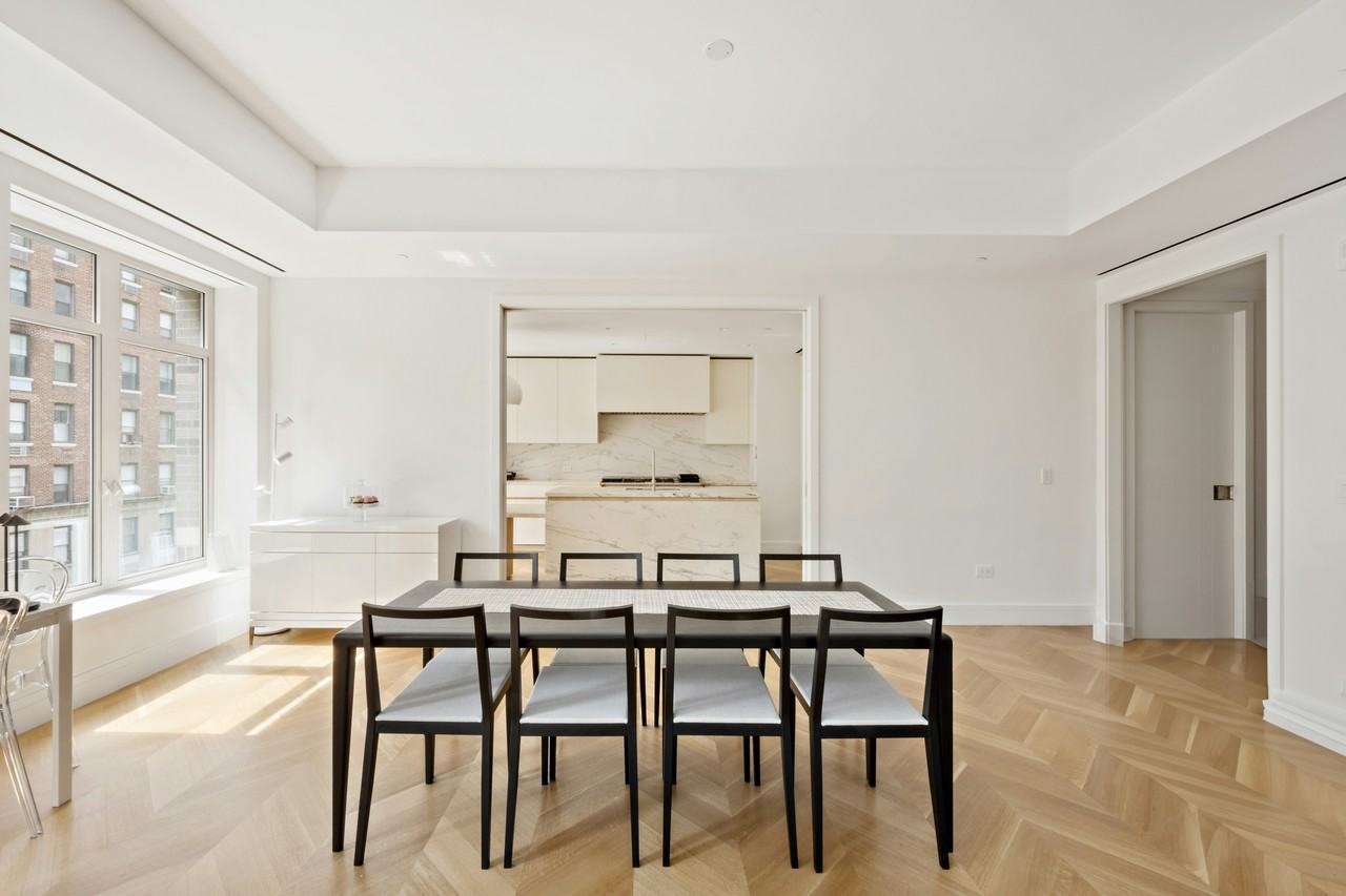 1228 Madison Ave #4 - Photo 3 of 11