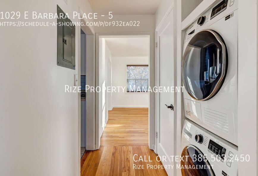 1029 E Barbara Pl #5 - Photo 3 of 5