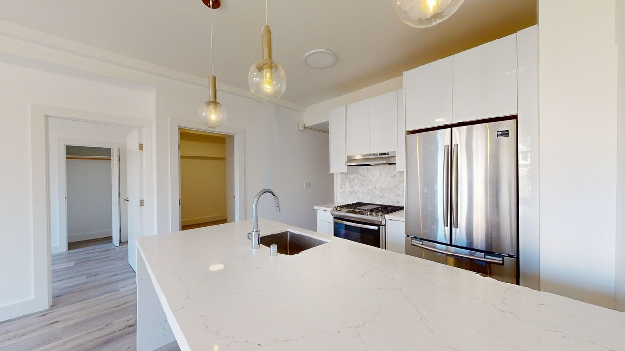 1803 California St #301 - Photo 4 of 26