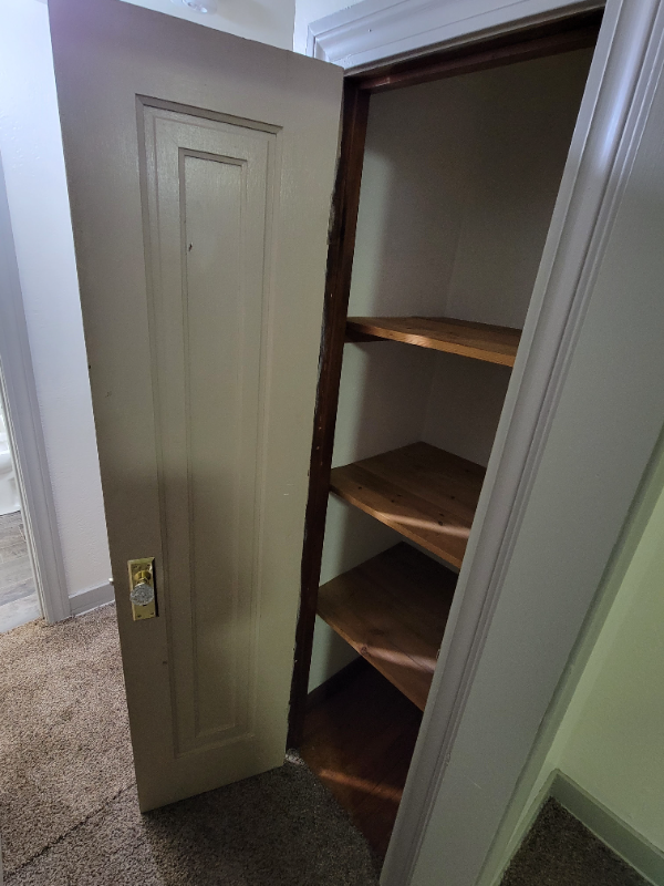 2031 3rd St #B - Photo 6 of 15