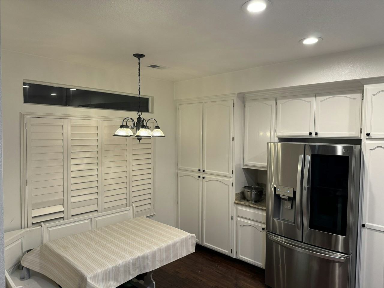 1044 Zumstein Dr - Photo 3 of 22