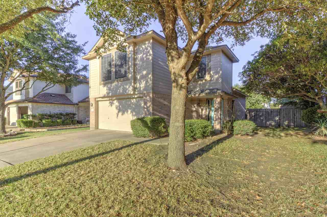 17508 Dell City Dr - Photo 2 of 30