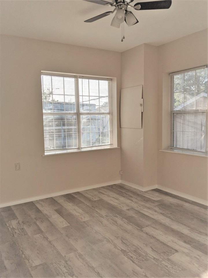 4884 Highwayapt C #C - Photo 5 of 8