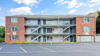 732 Scotland St #18 - Photo 1 of 1