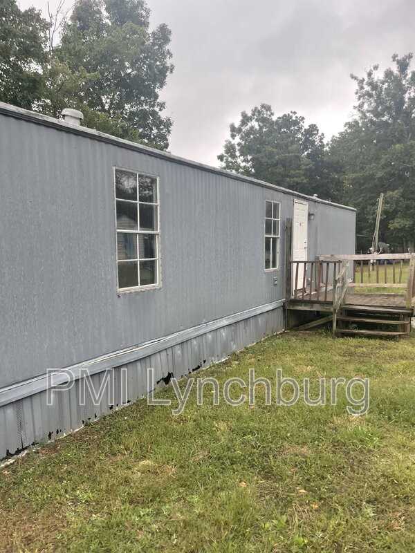 102 Sue Drive - Photo 2 of 5