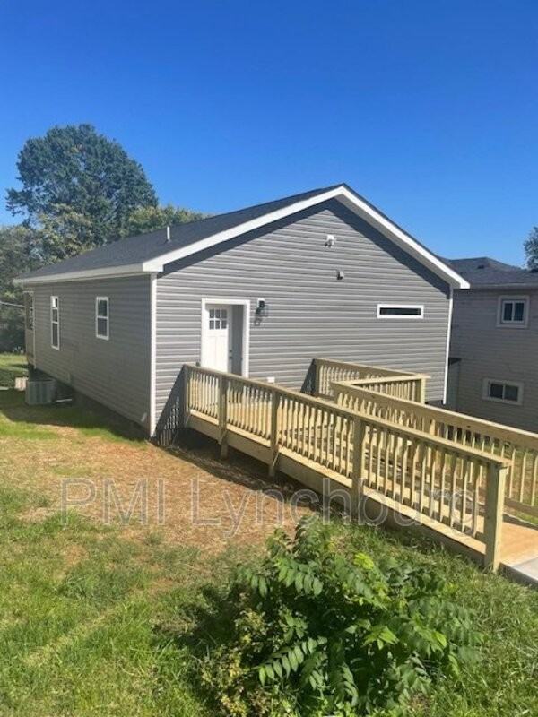 94 Chambers Street - Photo 5 of 20