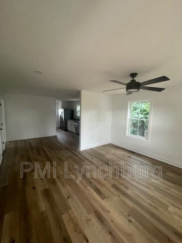 94 Chambers Street - Photo 6 of 20