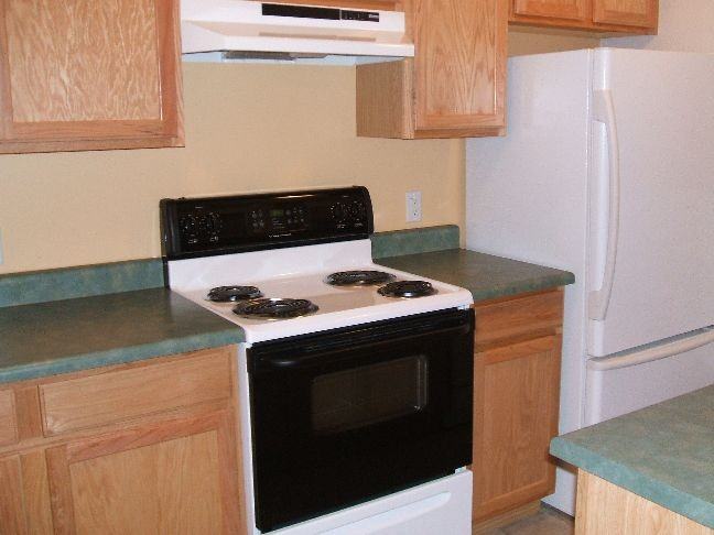 110 N Grant St - Photo 3 of 5