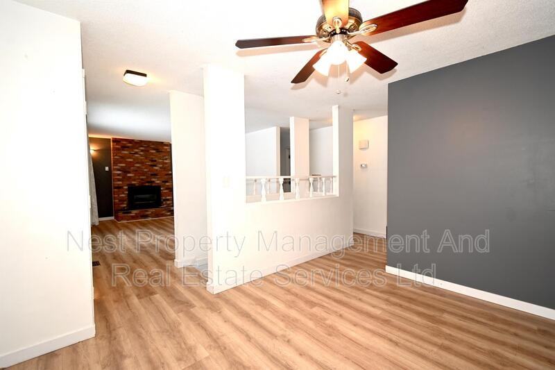 2943 Langley Cres - Photo 3 of 29