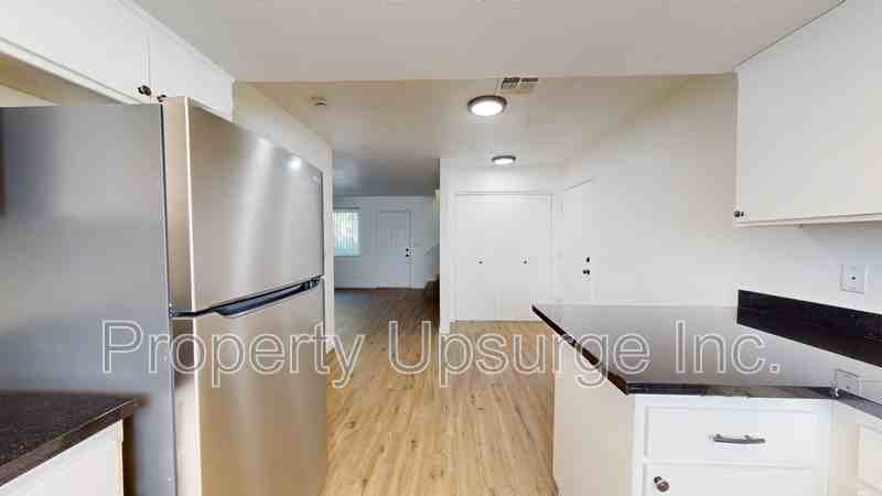 1450 Victor Ave - Photo 3 of 17