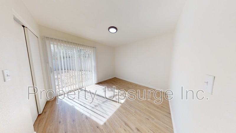 1450 Victor Ave - Photo 6 of 20