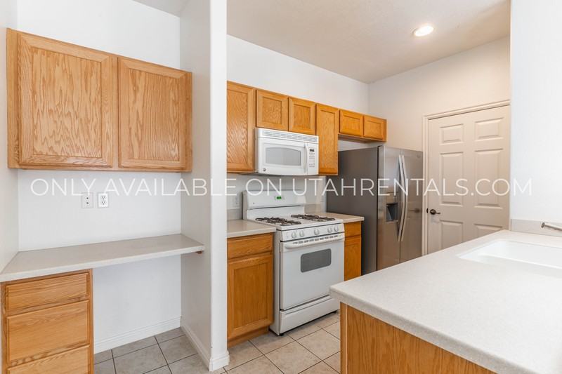 1508 Wn - Photo 3 of 26