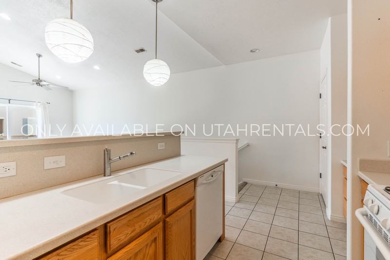 1508 Wn - Photo 4 of 26