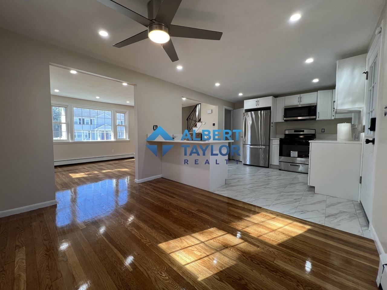 10 Regina Rd #B - Photo 4 of 22
