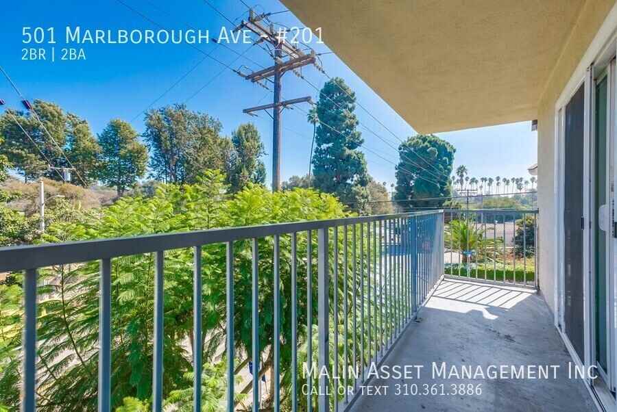 501 N Marlborough Ave - Photo 2 of 17