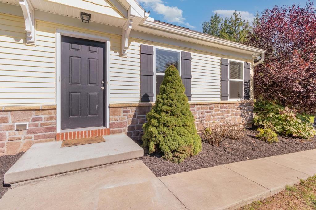 927 E Lisburn Rd - Photo 3 of 25