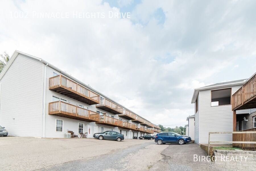 1002 Pinnacle Height Dr #1002 - Photo 2 of 3