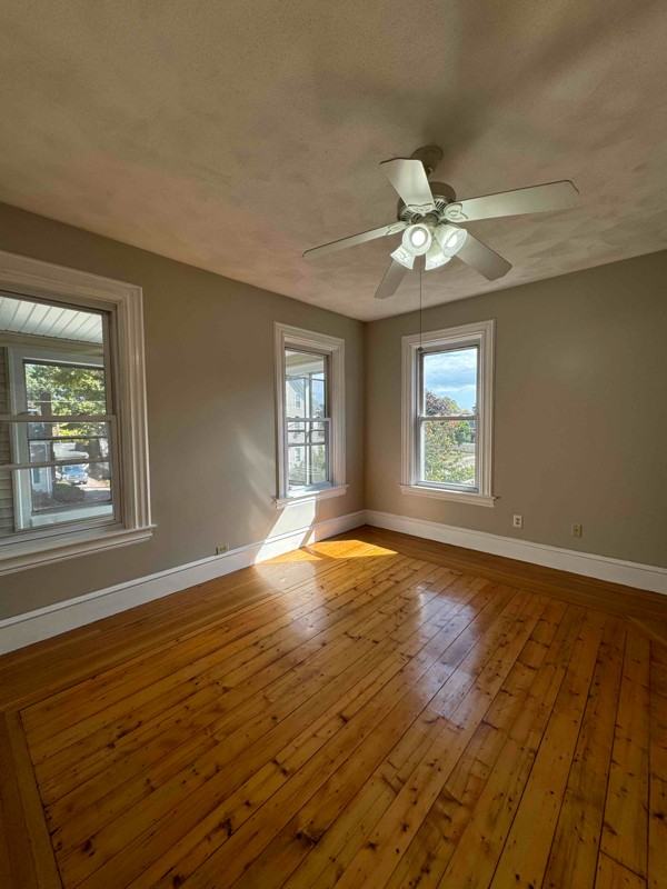 18 Florence St #2 - Photo 7 of 26