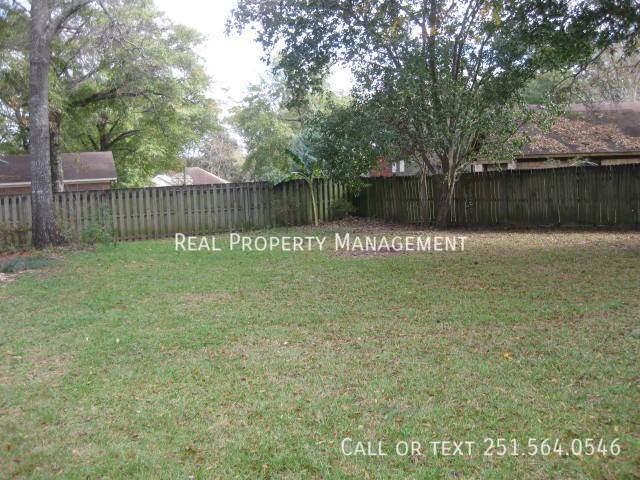 531 Cheryil Ln - Photo 2 of 14