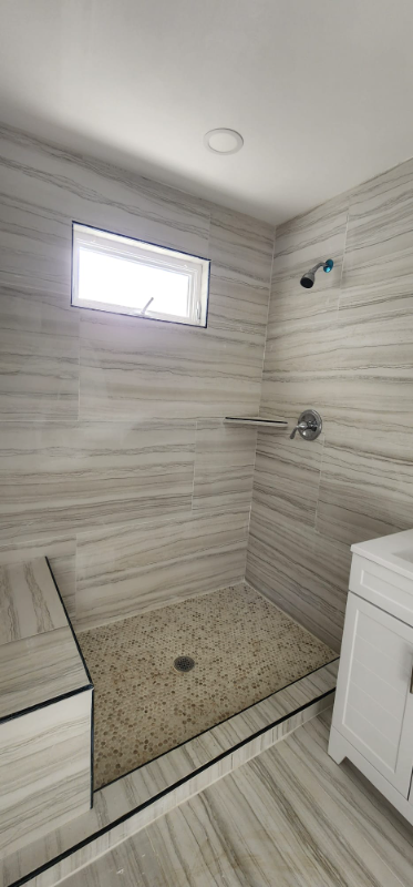 830 Market St - Photo 4 of 11