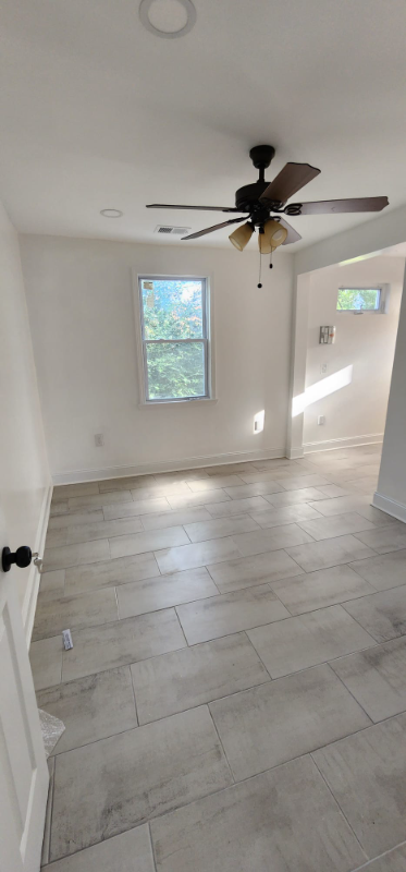 830 Market St - Photo 6 of 11