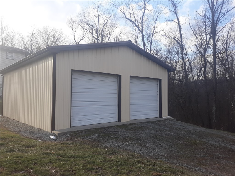 1041 Middletown Rd - Photo 3 of 16