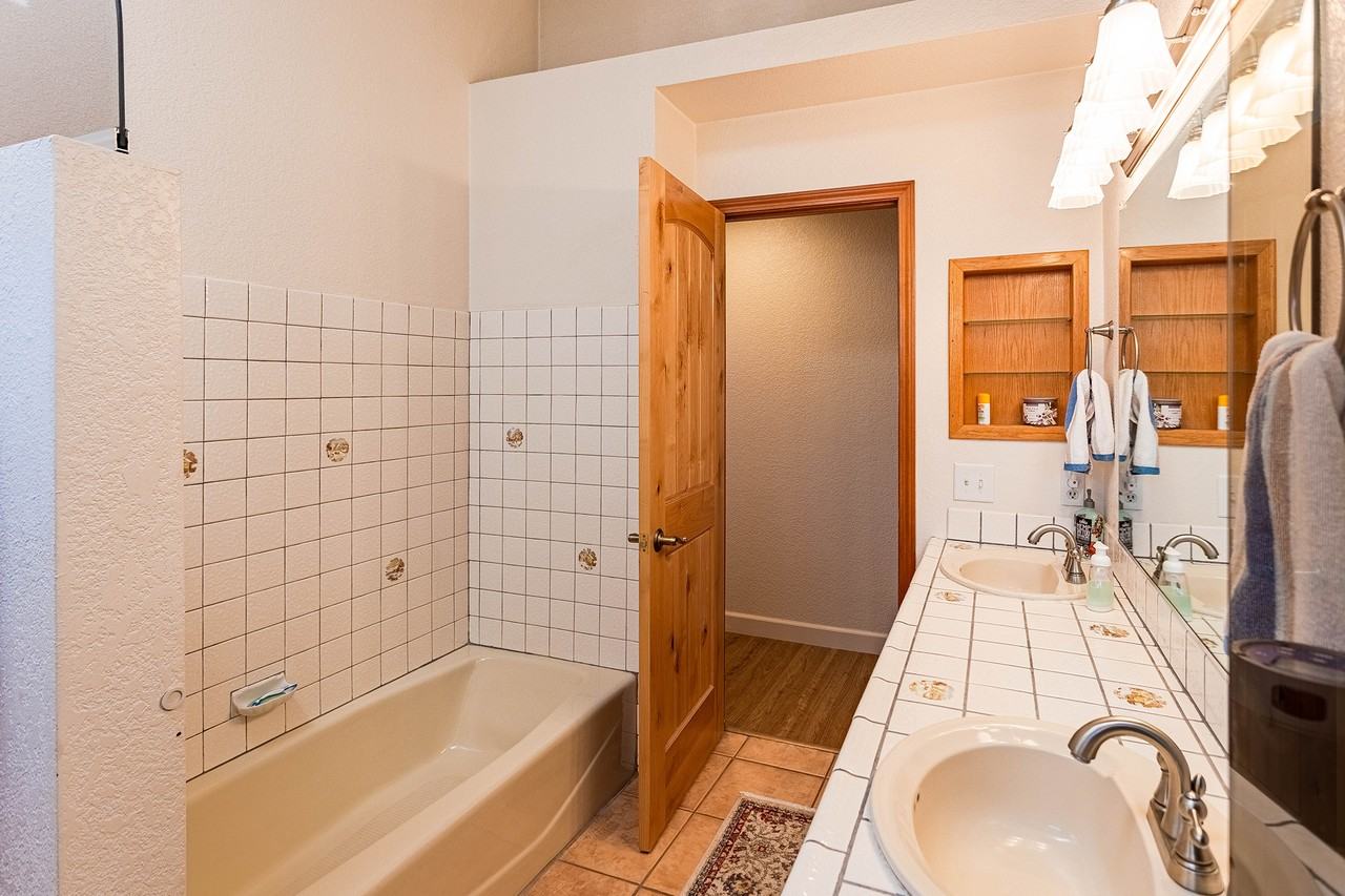 1984 North Palo Verde Boulevard #NA - Photo 4 of 50