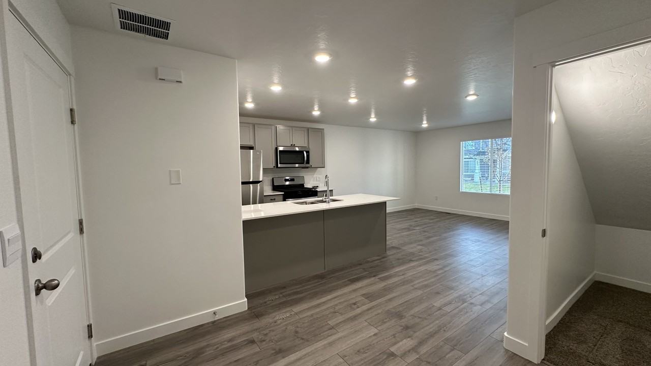 912 E Barrelman Ct #912 - Photo 7 of 29