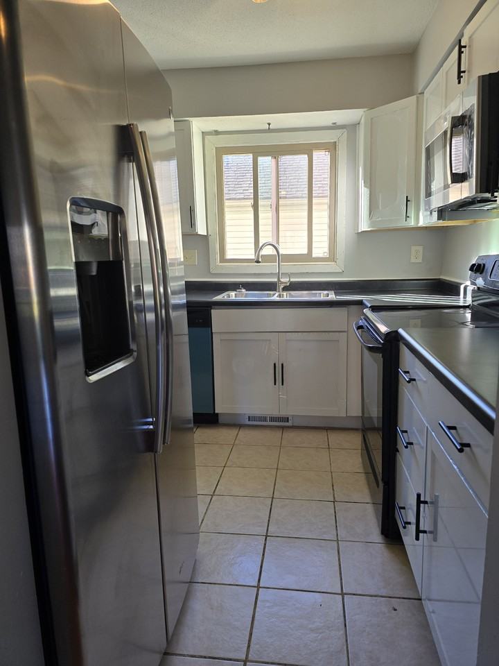 1551 North Oberlin Circle #NA - Photo 3 of 22