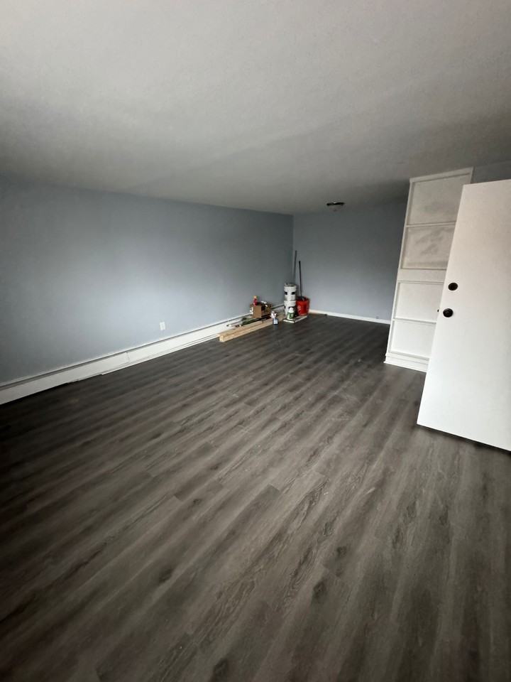 Oxford Apt - Photo 4 of 4