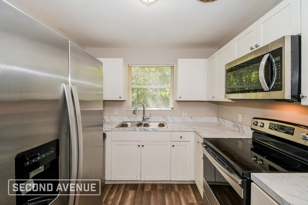 6512 Norde Dr S - Photo 4 of 25