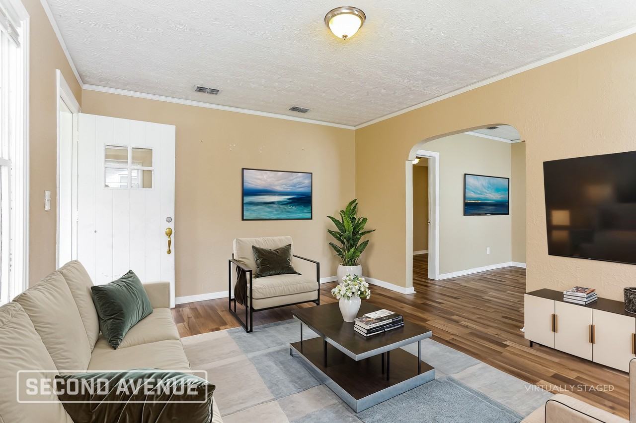 7048 Alpine St - Photo 2 of 26