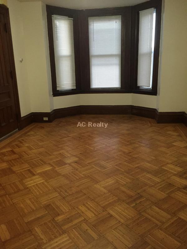 32 Carmel St 1 - Photo 3 of 5