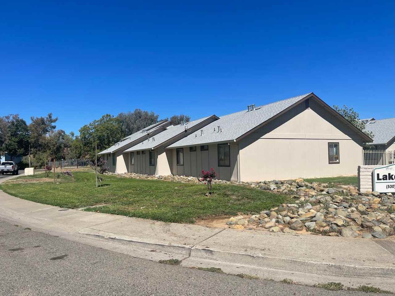 Lake View Apartments - Photo 2 of 2