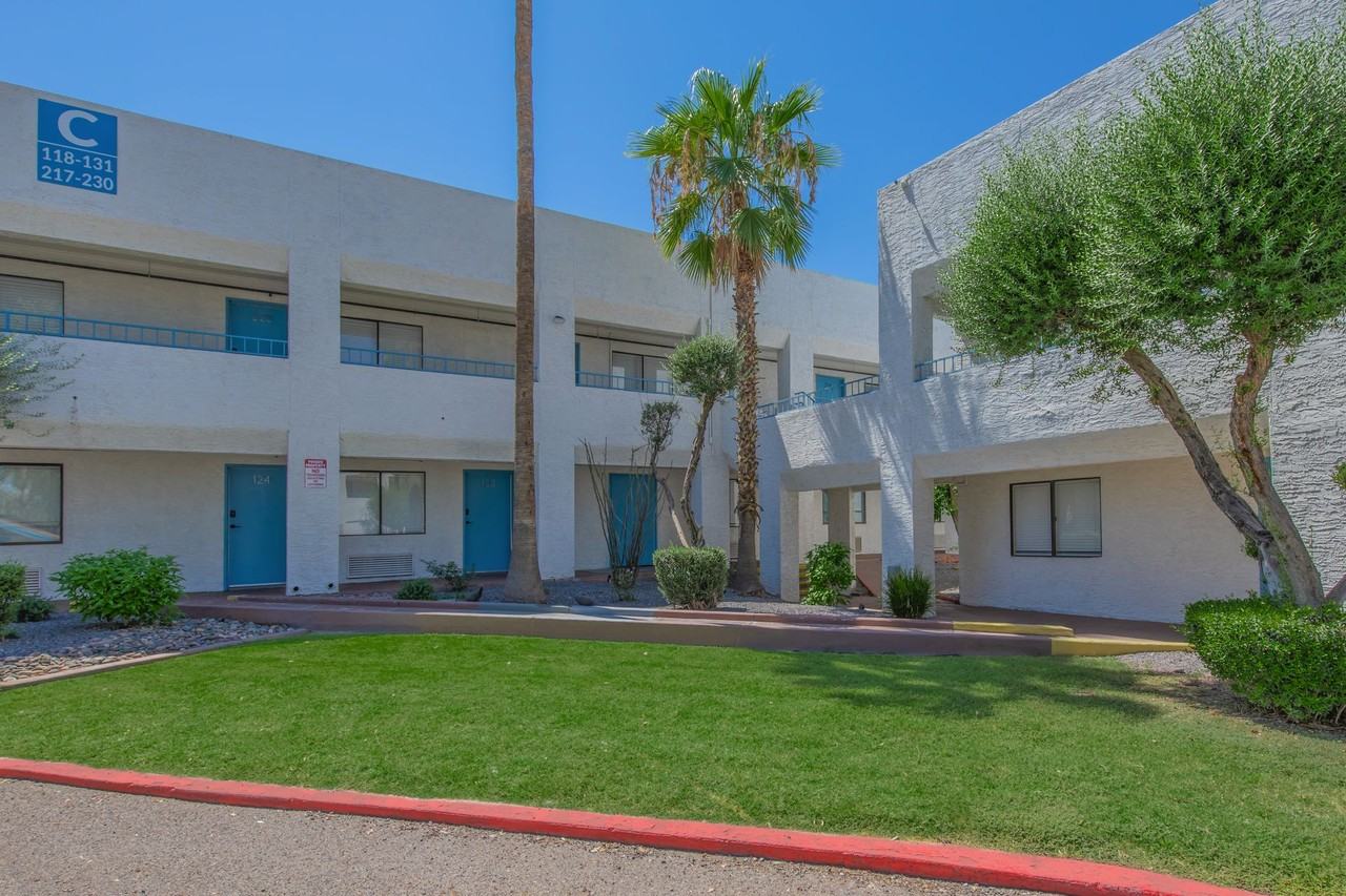 The Molino Apartments - Photo 7 of 42