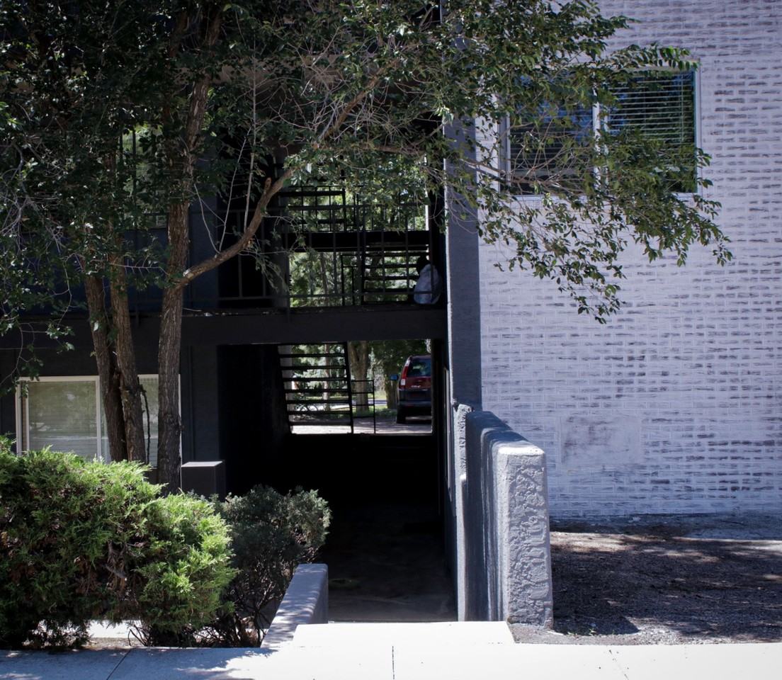 Grand West at Briarwood - Photo 5 of 18