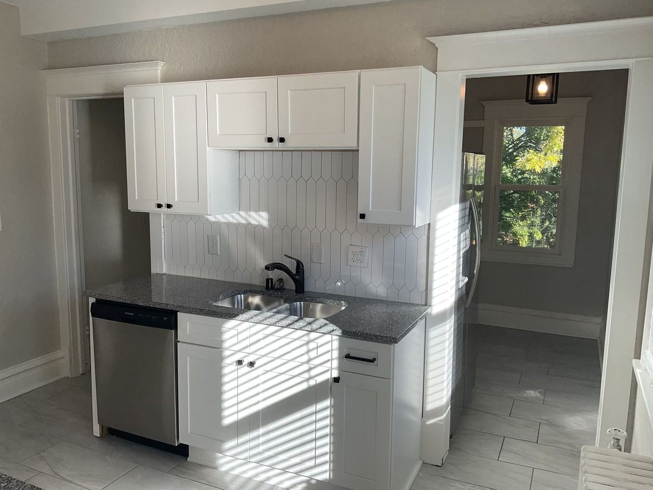 222 West 33rd Street #222 - Photo 3 of 50