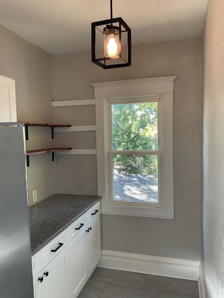 222 West 33rd Street #222 - Photo 5 of 50