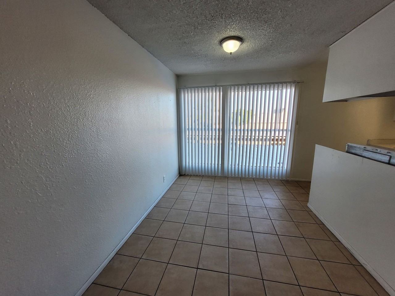 Virginia Manor - Photo 2 of 17