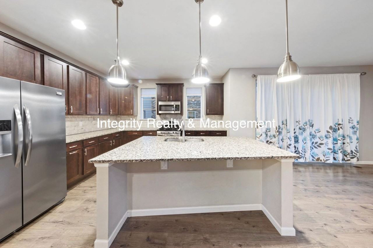 2610 Meadows Blvd #A - Photo 5 of 25