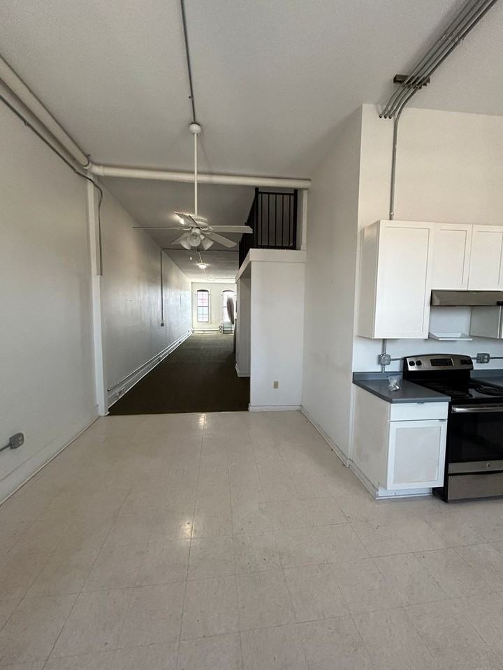 Pioneer Creek Capital, LLC (PCC) - Photo 2 of 6