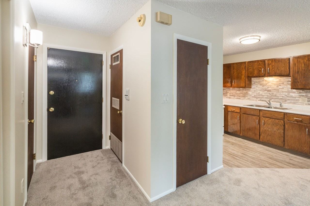 Bunnell Apartments - Photo 4 of 15